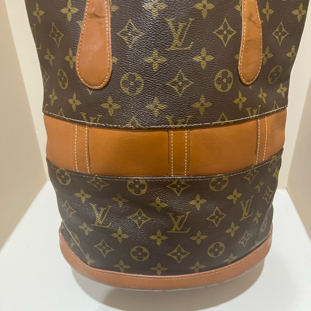 Louis Vuitton French Co USA Vintage Large Monogram Marais Bucket Tote Bag - Picture 4 of 12